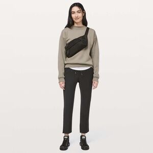 Lululemon On The Fly Pant *Woven 27" in Black Size 10 Ready For Wear On The Move